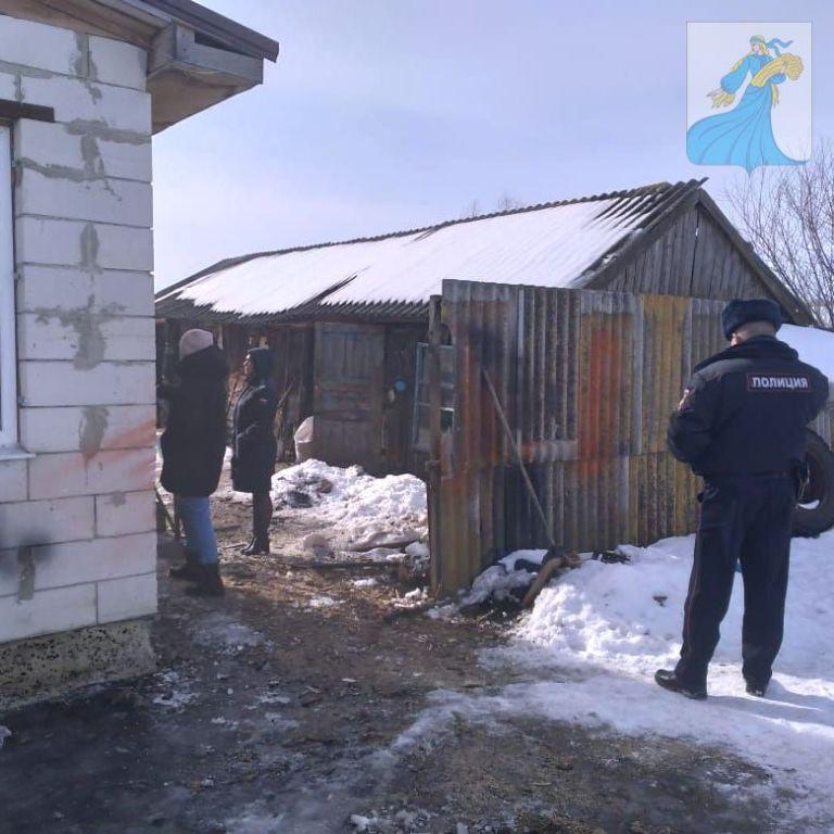 С должниками по налогам провели беседы.